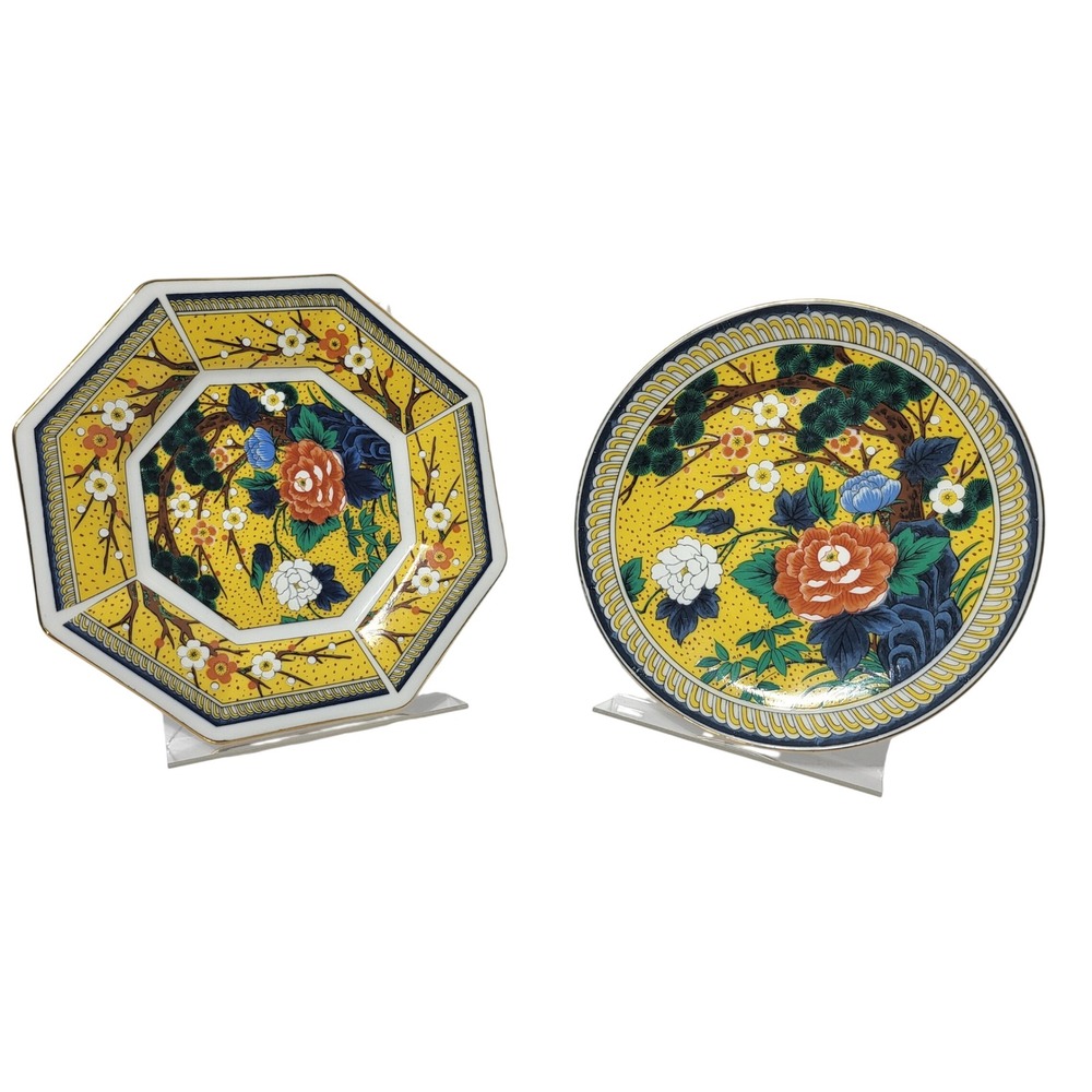 Vintage Japanese Porcelain‎ Plates Set of 2 Octagon Round Floral Gold Trim